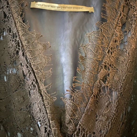 Twelfth Street By Cynthia Vincent. Little Black Dress. Cotton Lace, blue lining. - Picture 5 of 7